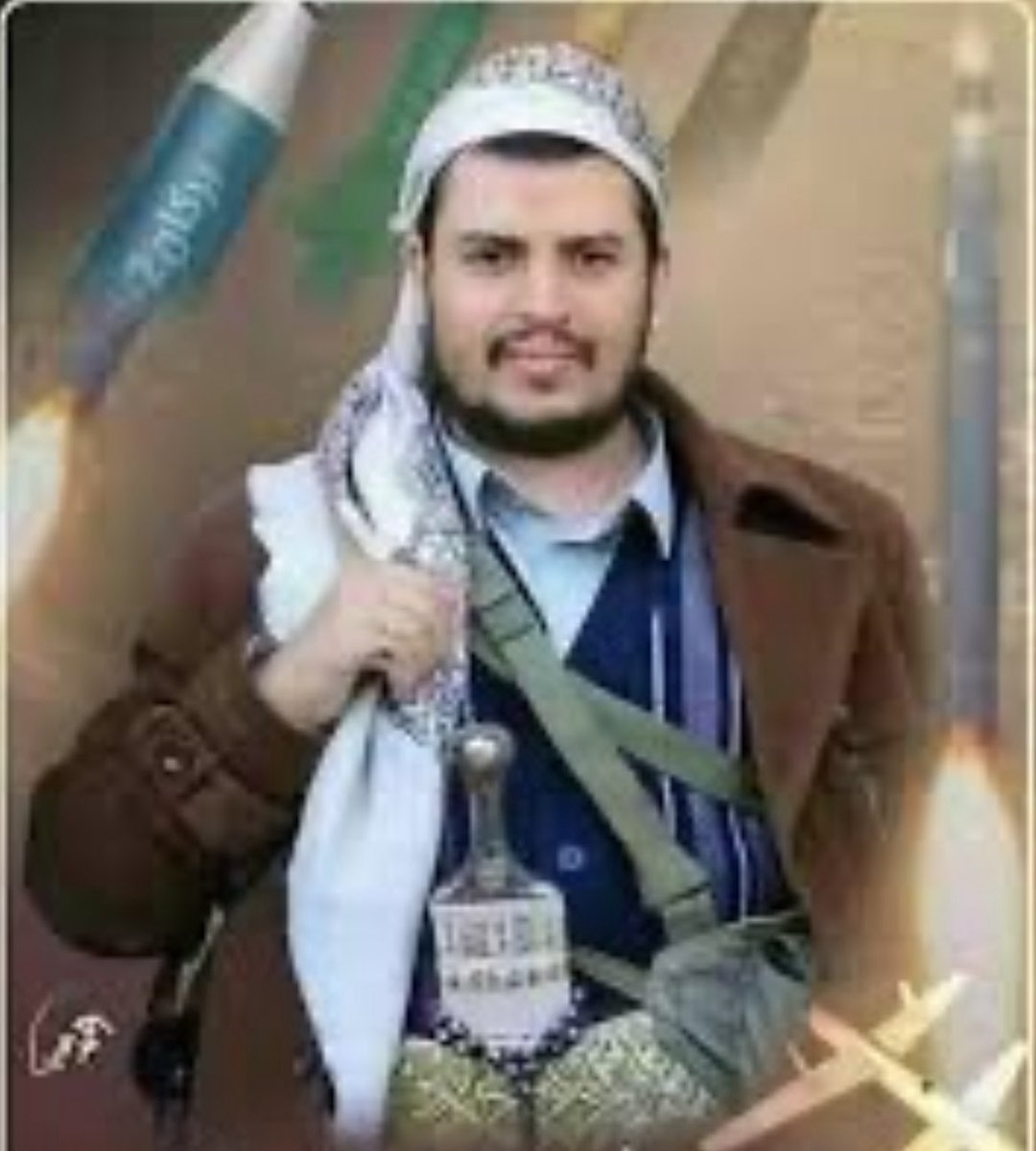 mohammed_qhim's tweet image. دوس حفظك الله يا امام الصالحين وسيد المتقين وناصر المستضعفين الواثق بنصر وتأييد رب العالمين شعبك يحبك لأنهم أهل الإيمان والحكمة أما المنافقين حان كشف مخططاتهم ولن ينجو منافق باذن الله وسلام الله عليك وعلى شعبك المجاهد العظيم