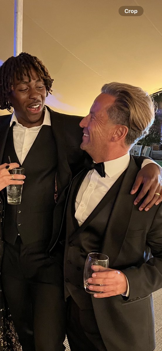 67Dougy's tweet photo. I told you all I would make this happen! Not many people listen to me but I told him London is Red! https://t.co/GoSqfzK8DB