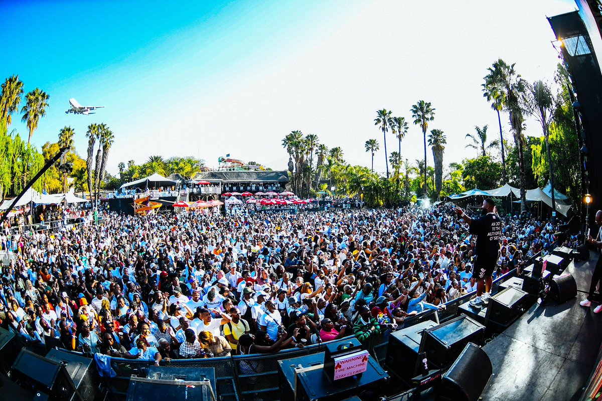 Spring Fiesta tweet media