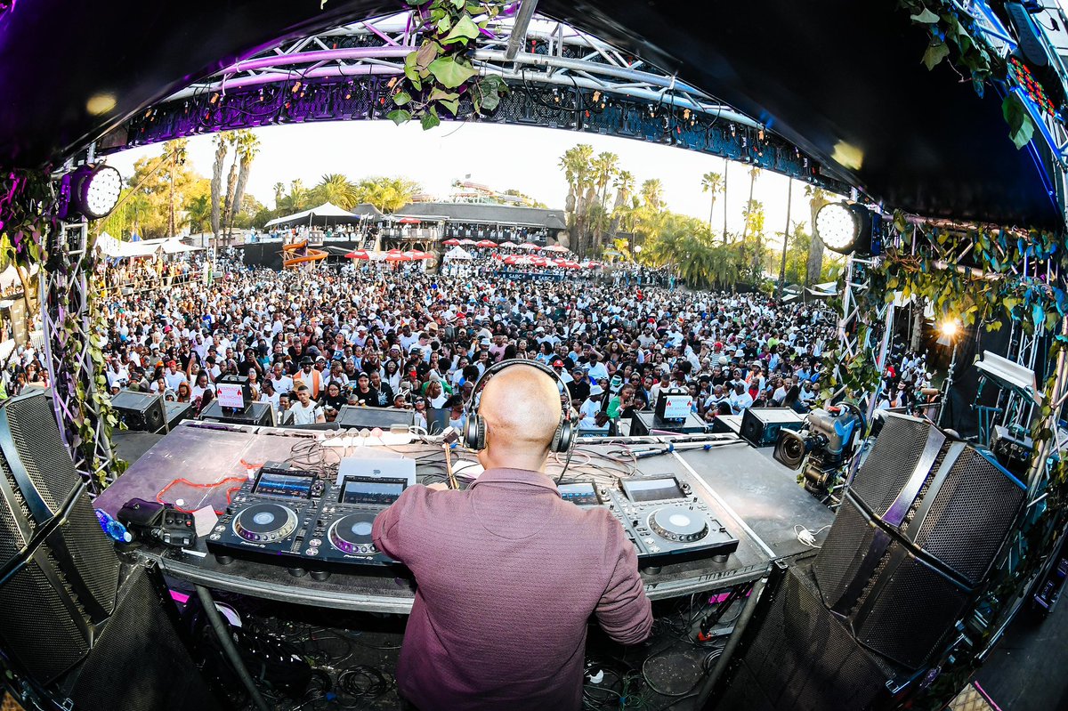 Spring Fiesta tweet media