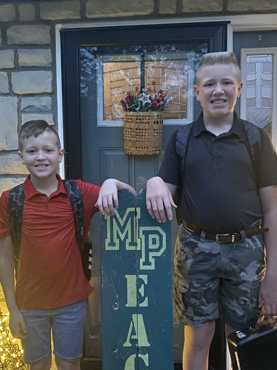 Mrs. Strebe tweet media