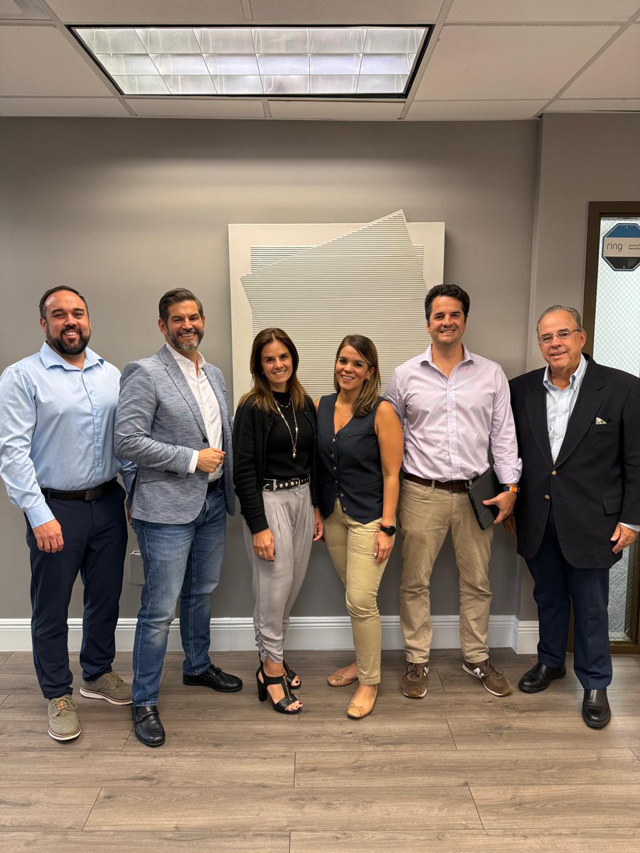 👉 Hoy nuestra Junta Directiva sostuvo una reunión estratégica con objetivos claros, continuar fortaleciendo nuestro ecosistema, planificar futuros eventos y analizar la actualidad de la comunidad. 

¡Avanzamos con determinación hacia un futuro de éxitos compartidos! ⭐