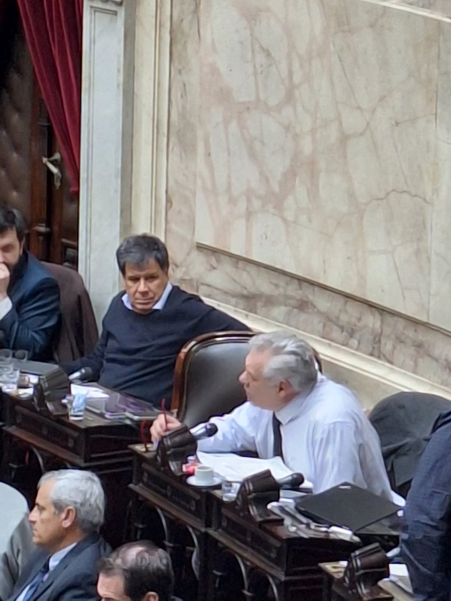 democraciaparasiempre (@dipdemocraciaps) on Twitter photo El diputado <a href="/FCarbajal2021/">Fernando Carbajal</a> rinde homenaje a las más de 300 víctimas de la Revolución del Parque de 1890. "Esa Revolución derrotada fue victoriosa cuando se consiguió la Ley de Voto Universal de 1912".
"Acá homenajeamos a los que sostienen las convicciones. No a los que esperaron El diputado <a href="/FCarbajal2021/">Fernando Carbajal</a> rinde homenaje a las más de 300 víctimas de la Revolución del Parque de 1890. "Esa Revolución derrotada fue victoriosa cuando se consiguió la Ley de Voto Universal de 1912".
"Acá homenajeamos a los que sostienen las convicciones. No a los que esperaron