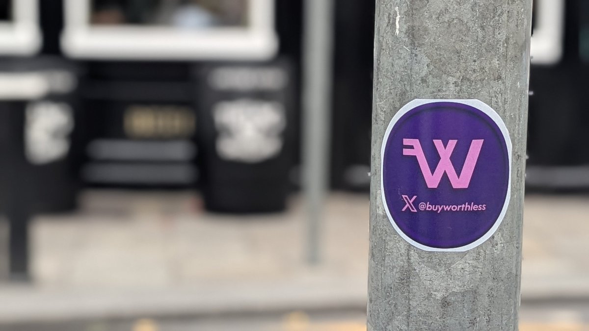 the_gojosatoru's tweet photo. Went to THE TEMPLE BAR and handed out these free #Worthless coasters and stickers! Got a pint too!

@weremeow
No luck with the ex yet :/

@NikolaiHauckx @moonshot @MeteoriteCol  @buyworthless @ArxzyOnSOL https://t.co/tSrIb5DDpy