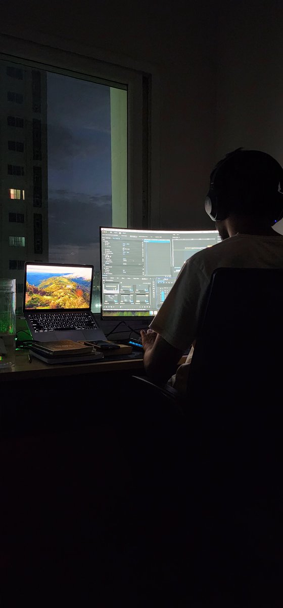 siddharth_code's tweet image. It’s 4 AM.
No rich parents.
No resources.
No degree.
None of it matters.
I’ll build everything from scratch.