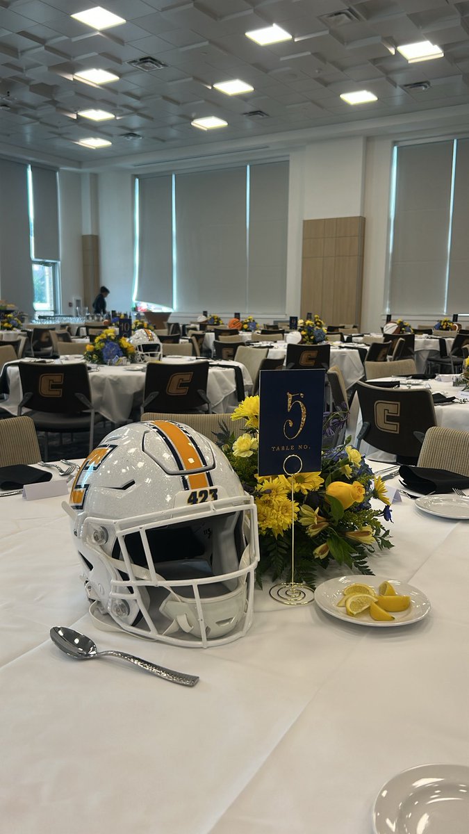 MocsClub's tweet photo. ✨ We’re all set for Dinner with the AD 2025! Can’t wait to celebrate with everyone soon! 💙💛 https://t.co/0ifGowhKDK