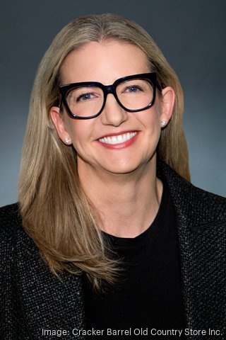 Brick_Suit's tweet image. New CEO of Cracker Barrel decides to scrap a nostalgic, beloved logo that reminds people of simpler times and replaces it with a souless "improved" logo.

SMDH.