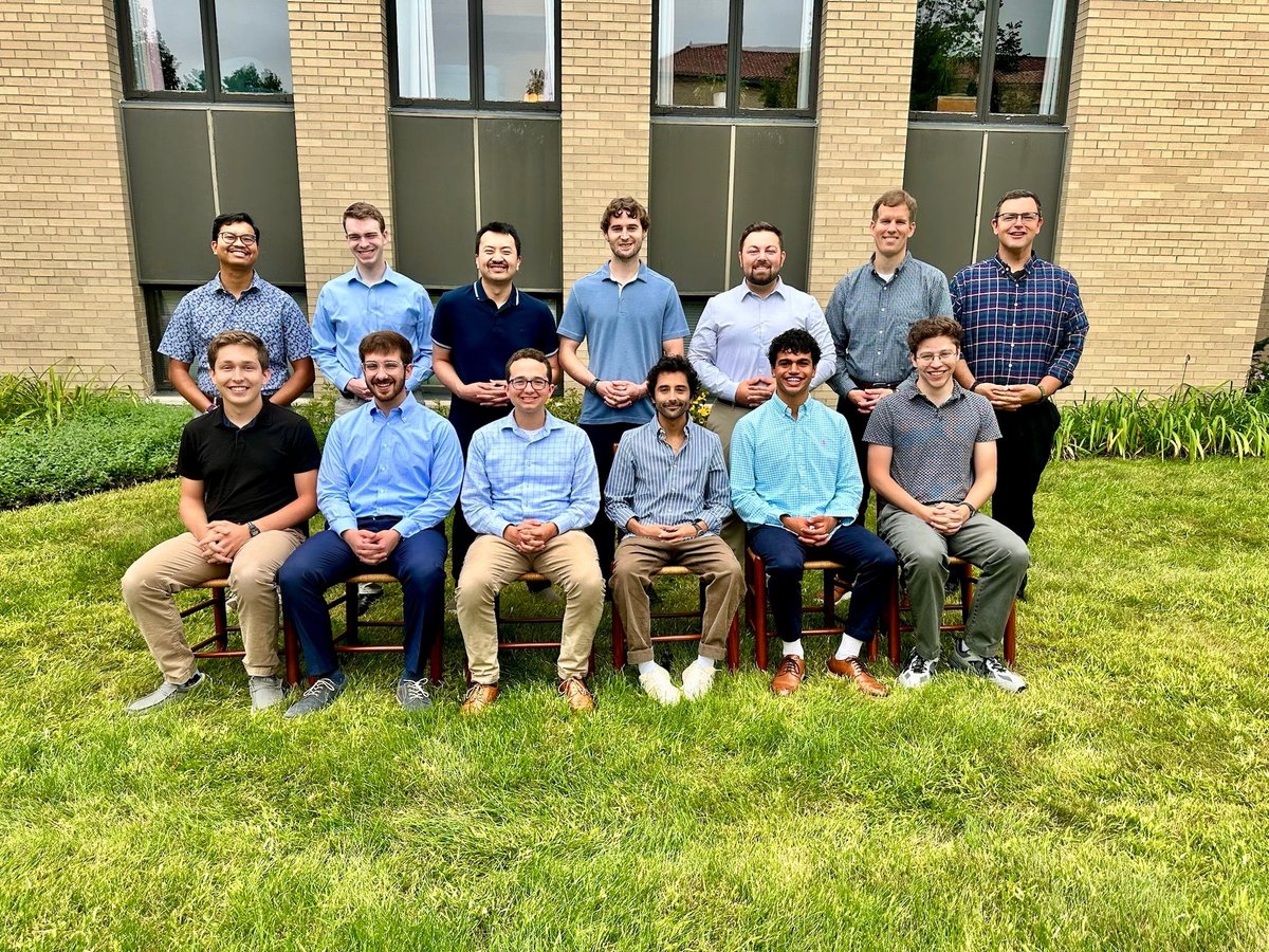 Please pray for the six men entering our Jesuit novitiates. 
Two years of prayer, mission and community life await them, the first step toward a life offered to God. May the Lord bless them on this journey.
