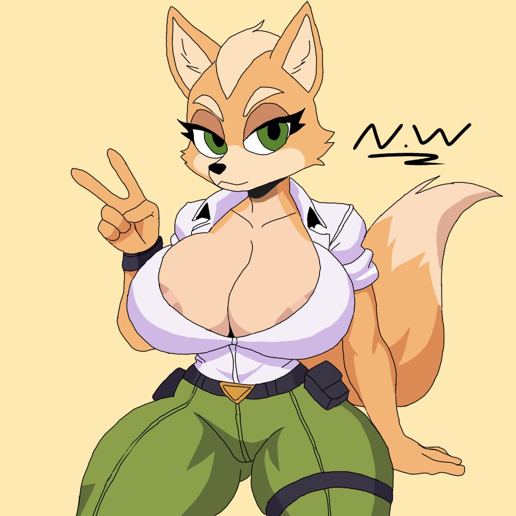 norswolfox's tweet photo. Foxito https://t.co/rTmvRxoL2O