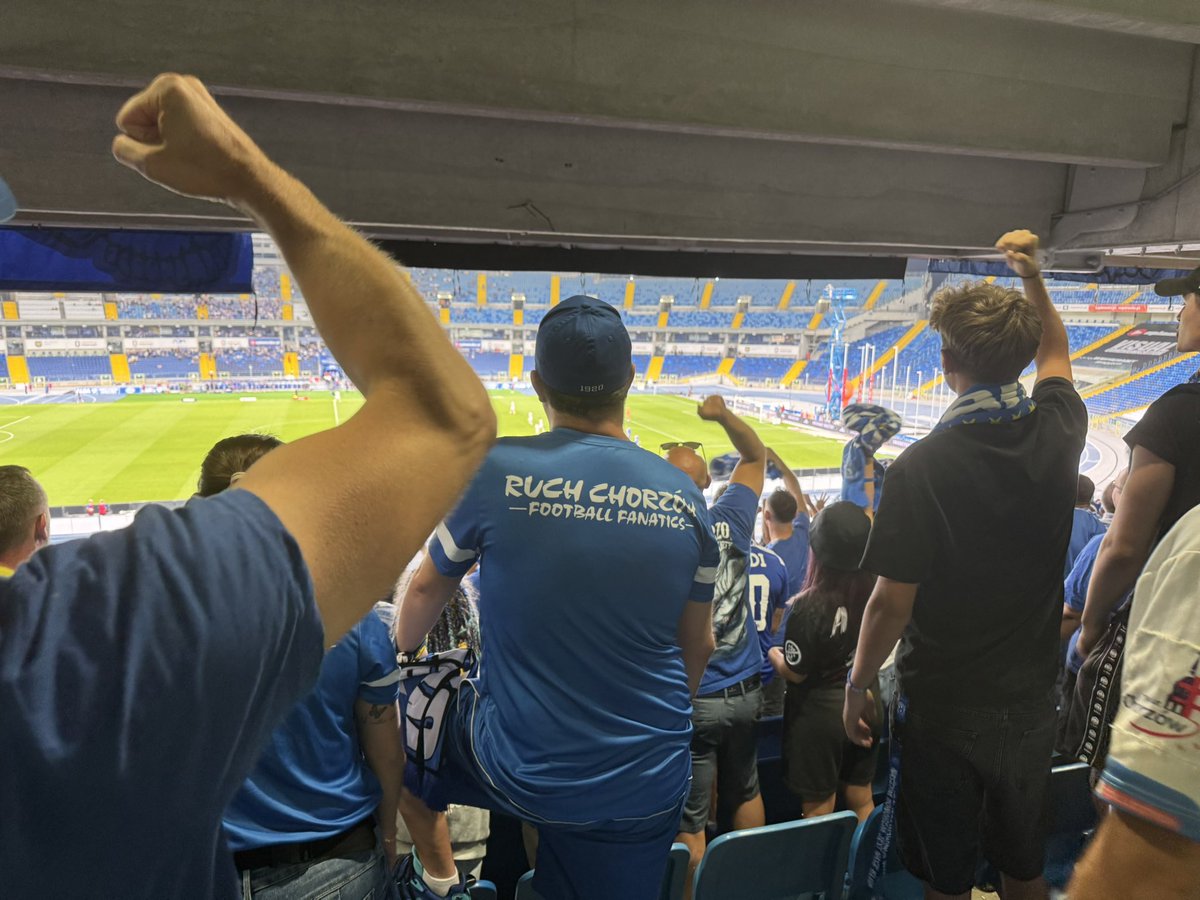 Zanim usiadłem, było już 3 minuta i 2:0⚽️⚽️ Ruch vs. Stał Rzeszów na Najpiękniejszym Stadionie Świata🔥