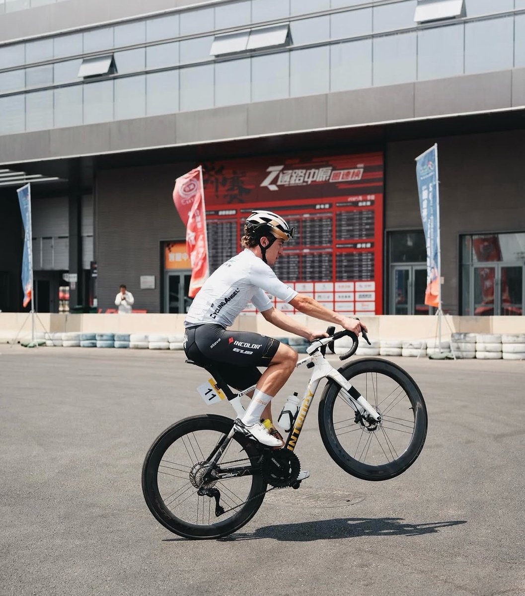 MONZON - INCOLOR - GUB🚴 🇷🇴 🇮🇹 tweet media