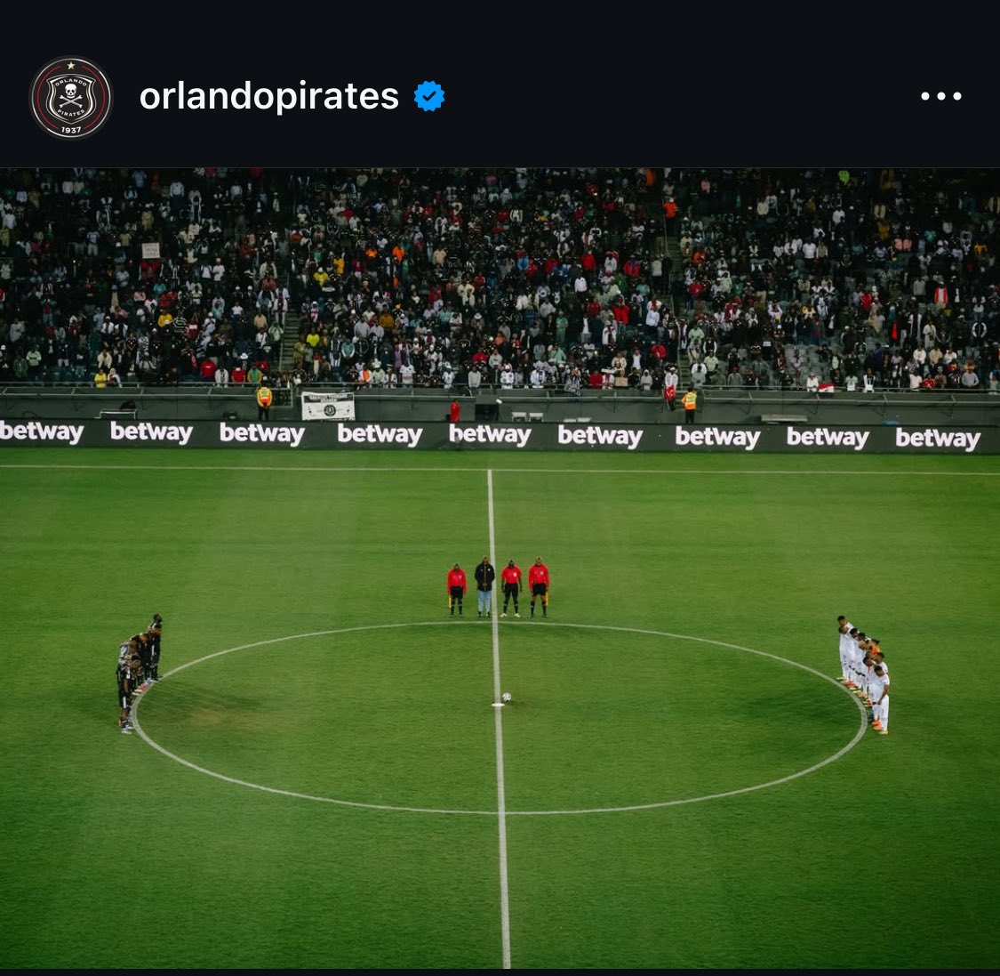Andie (@twisssme) on Twitter photo Thank you so much for the 3 points boys!! Sebelebele is on fire 🔥 🥵. Seema thank you for your 91% pass accuracy. Juju thank you for the songs 🔥. We move ☠️
RIP Tendai Ndoro 🤍🕊️
#OnceAlways 
#MatchDay 
#BetwayPrem Thank you so much for the 3 points boys!! Sebelebele is on fire 🔥 🥵. Seema thank you for your 91% pass accuracy. Juju thank you for the songs 🔥. We move ☠️
RIP Tendai Ndoro 🤍🕊️
#OnceAlways 
#MatchDay 
#BetwayPrem