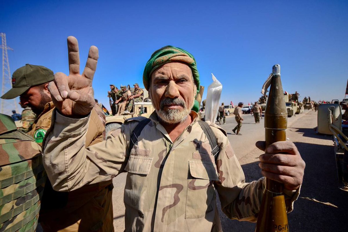 يبقى سماحة #الشيخ_الأمين  الصوت الصادق والوحيد الذي يطالب بقانون يحفظ دماء وتضحيات الحشد المبارك.. صوت من كل عقيدة وولاء، صوت نابع من الإيمان بأن الحشد عقيدة قبل أن يكون مؤسسة. لن يضيع الحق ما دام هناك من يرفعه بصدق. 
#للحشد_رجاله
#قانون_الحشد