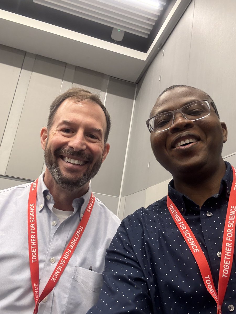 adephiladex's tweet image. We are here at the International Society for Neurochemistry (ISN) - American Society for Neurochemistry (ASN) meeting. #ISNASN2025. #ISN #ASN @ASNeurochem @ISN_society @JNeurochem