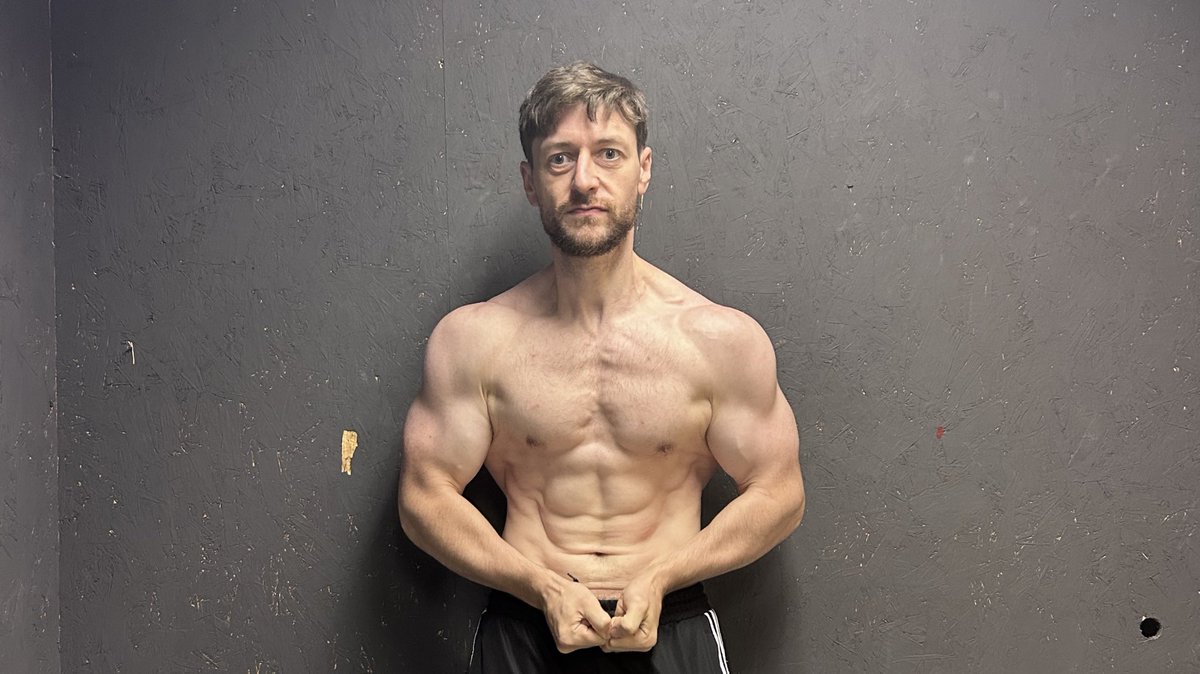 Gm or Gn wherever you are

Remember to chase your conviction plays just as hard as your own dreams! Conviction to the strong projects is how you will win! I’m all in on $IMG &amp; if you can change my mind.. I’ll give you the keys to my business ✍️ that down!

#Solana needs [ img ]