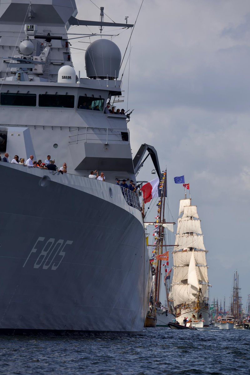 René Tas tweet media