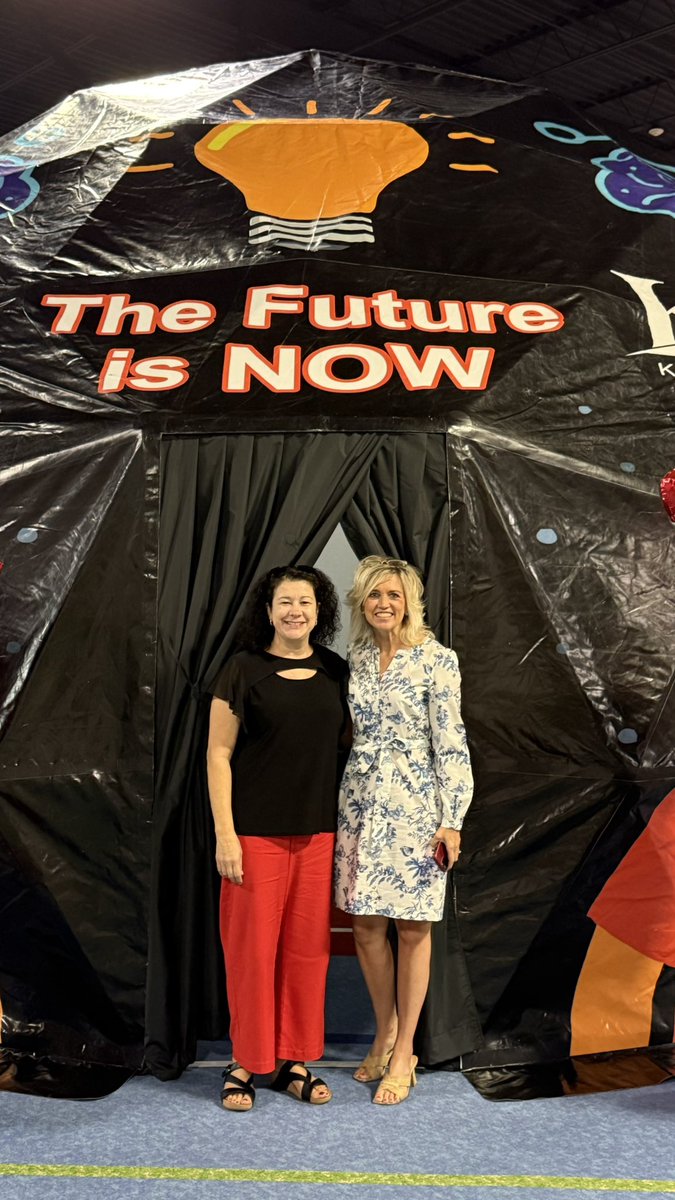 🚀✂️ Big day at KEDC! We officially cut the ribbon on our AI Rolling Lab—a vision years in the making that is now rolling into reality. The Future is Now! 🤖✨
#WeAreKEDC #FutureIsNow #AIinEducation