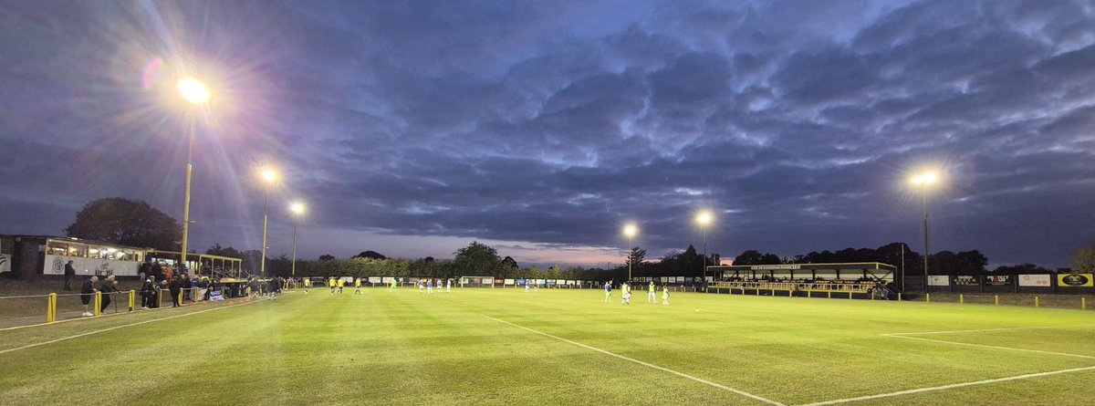 AndrewEeley's tweet photo. C'mon Castle, big second half needed #grassrootsfootball @NewcastleTownFC https://t.co/uCstb9cJAy