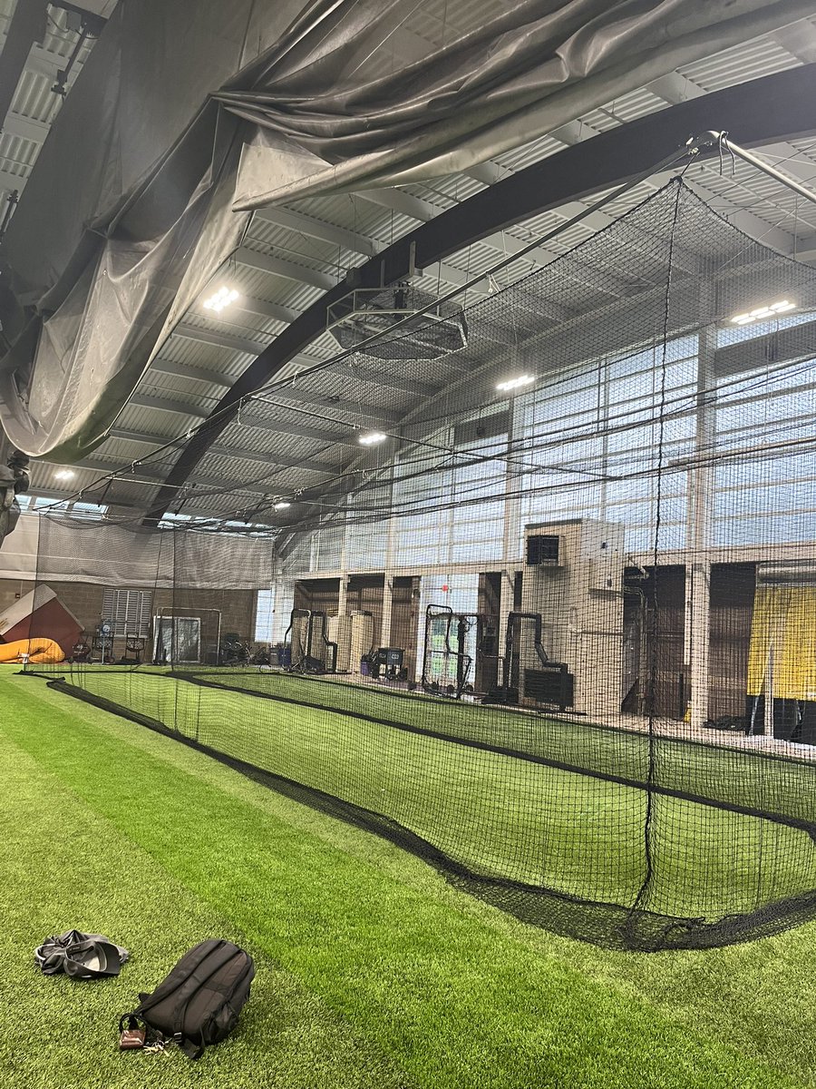 Oberlin Baseball tweet media