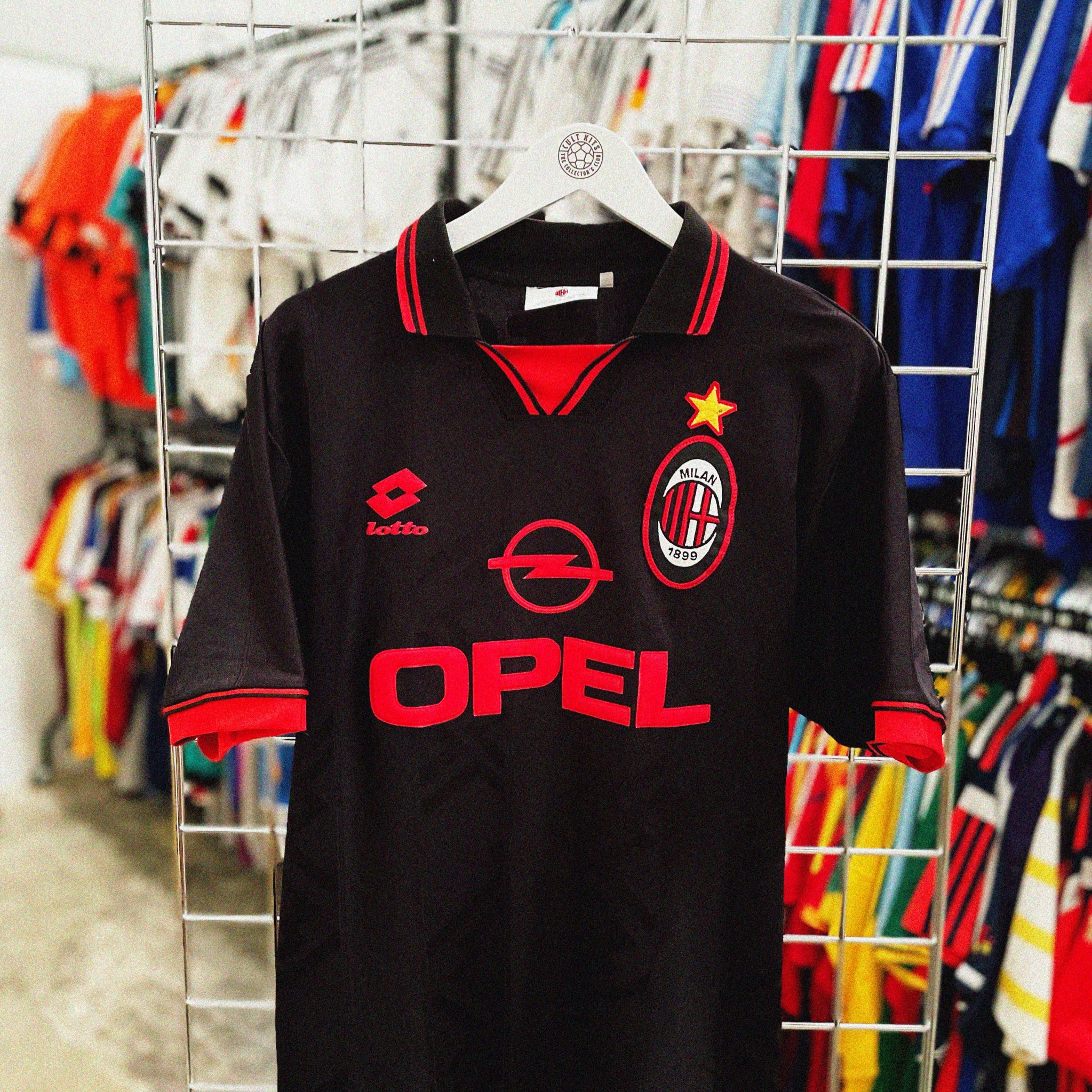 90s　Lotto　AC MILAN　ゲームシャツ　OPEL　ユニフォーム Vintage AC Milan 1996 1997 Shirt Jersey Opel Lotto Size XL