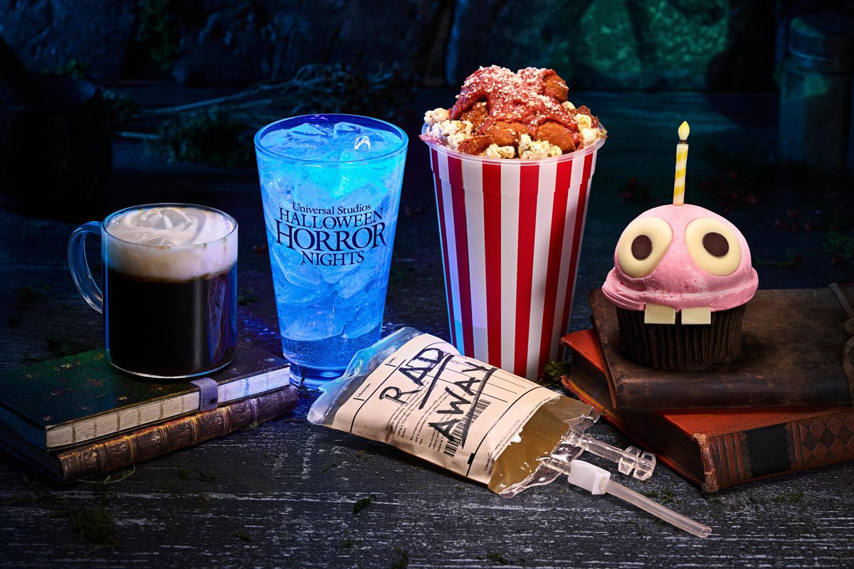 FNAFAlerts's tweet image. Halloween Horror Nights has revealed a Mr. Cupcake themed cupcake, which will be available at select dining locations during the event!