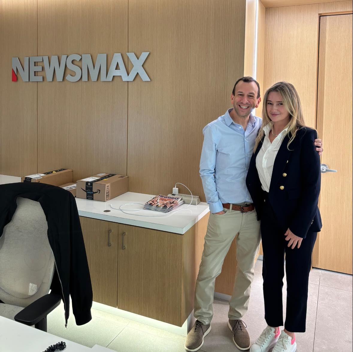 It's not all lawmakers + political folks walking <a href="/NEWSMAX/">NEWSMAX</a>'s halls.📺Great to see actress (Twin Peaks, Slaughter, video games Call of Duty, Final Fantasy)-author-tech entrepreneur <a href="/amy_shiels/">Amy Shiels</a>