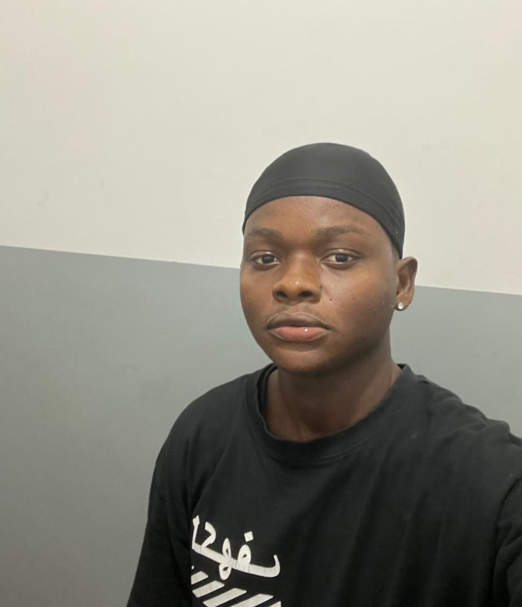princebah84873's tweet photo. Quick selfie. #birthday #settingz
Thank yu all for the birthday wishes, manners and respect 👊🏽💯 https://t.co/AryRuUws5e