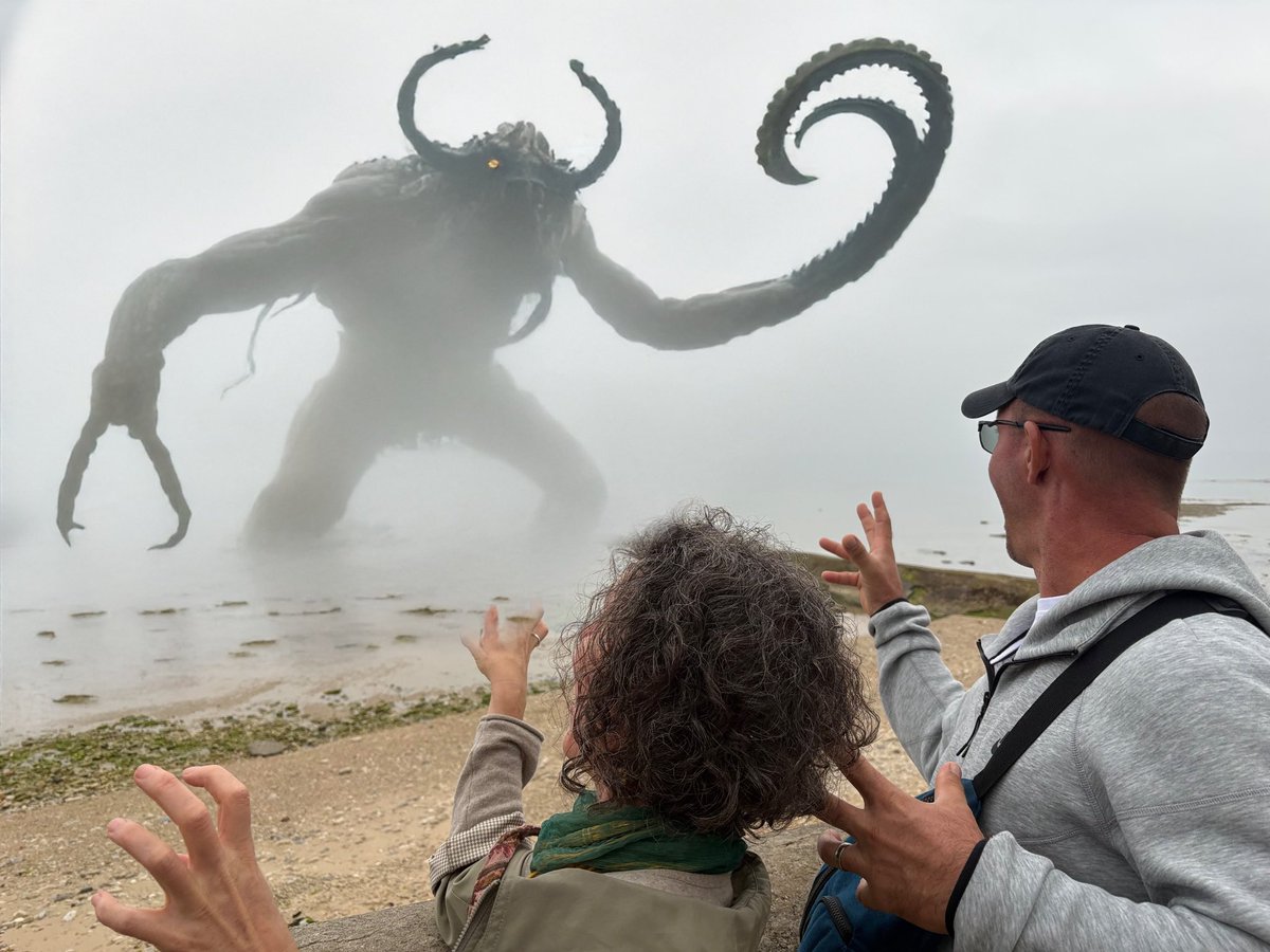 matackermann's tweet photo. Ça a changé l’île de Ré #themist #ilederé #brume #lovecraft https://t.co/83NL6O1GKe