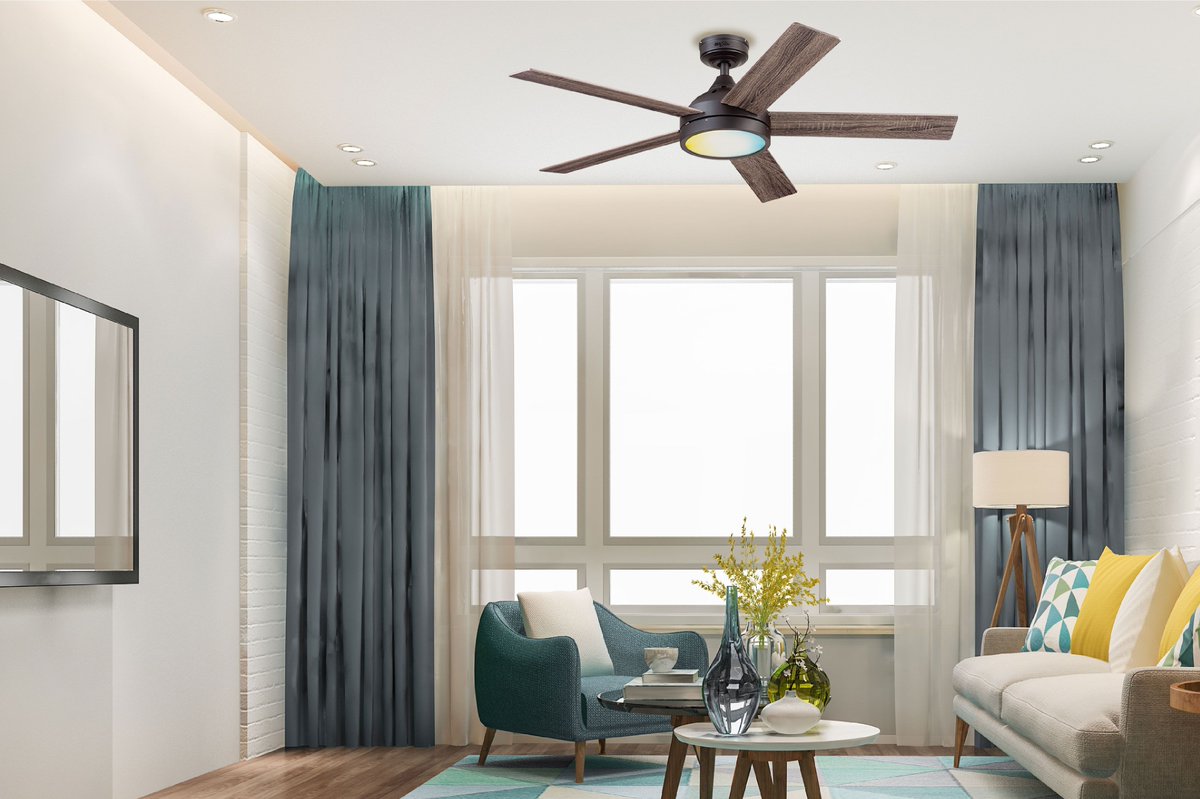 Al momento de elegir un ventilador para tus espacios hay varios factores a tomar en cuenta como el ambiente en el que estará, así podrás elegir la mejor opción de material según las condiciones en las estará expuesto.