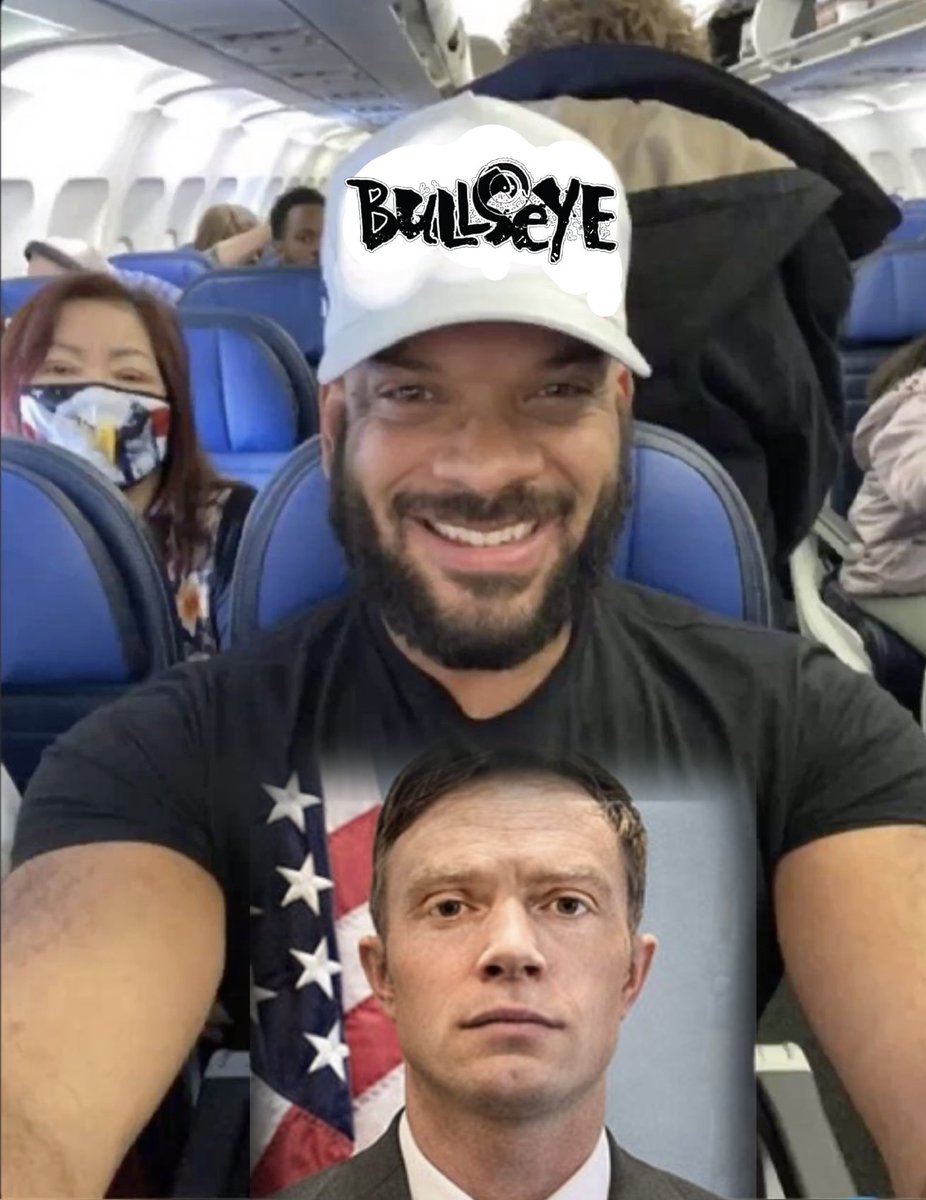 BULLSEYESOLOS's tweet photo. me trying to subtly attract bullseye fans in public https://t.co/NhK87tdWVn