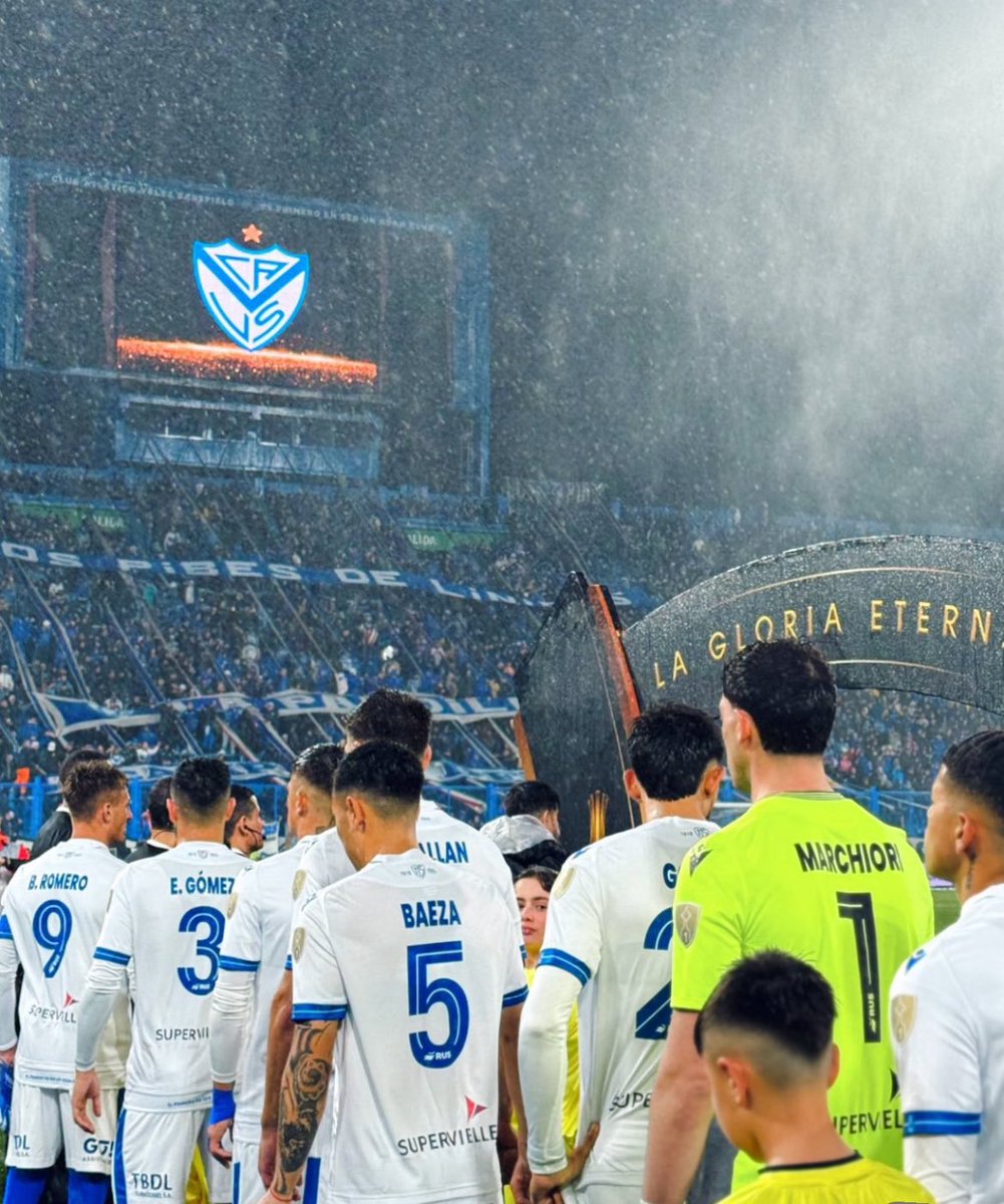 POR DIOS EL AURA QUE TRANSMITE ESTA FOTO.