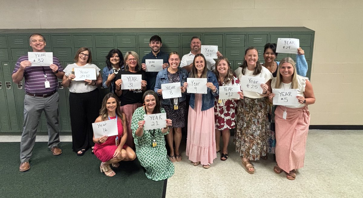 All smiles on the first day at Nord!! Great start to the 25-26 school year! #CometPride