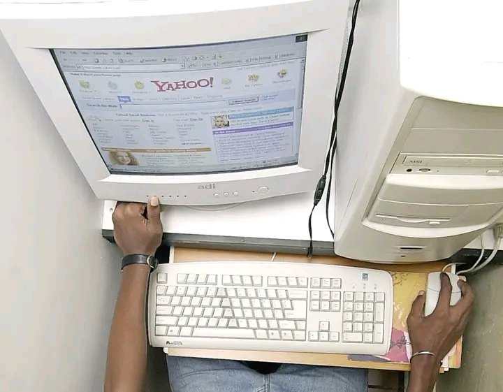 Eeeeh moi en 2003 à Kribi. 😅😅