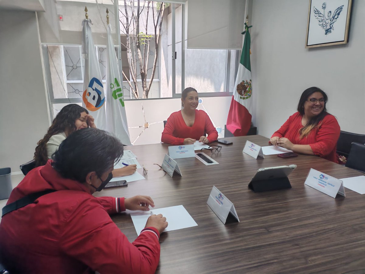 Pbn477933867871's tweet photo. En sesión ordinaria en @BJAlcaldia con la Comisión de Servicios Urbanos.  Siempre atentos a sus peticiones y trabajando con todo el gusto. 
#TuConcejalcercadeti https://t.co/UxOp9OWzab