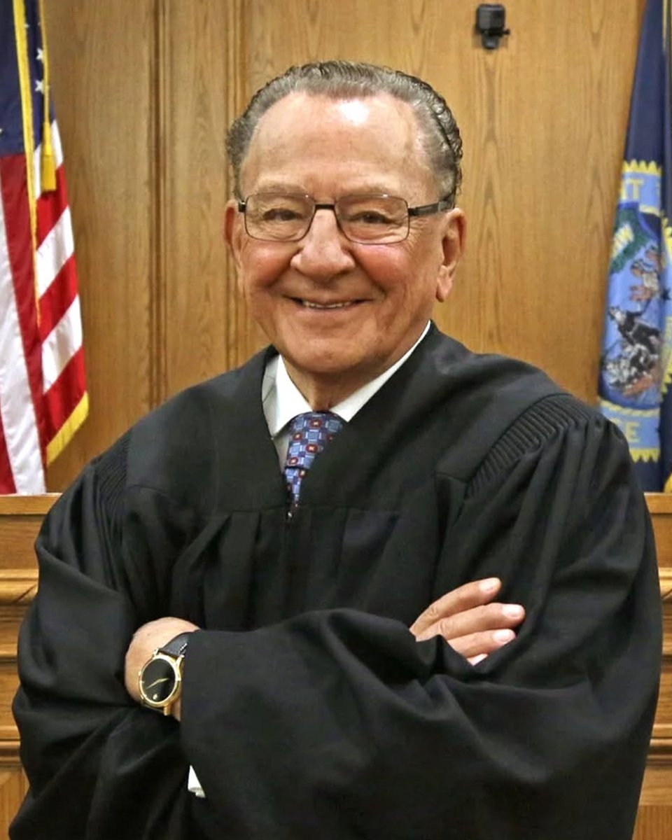 Modern Notoriety tweet media