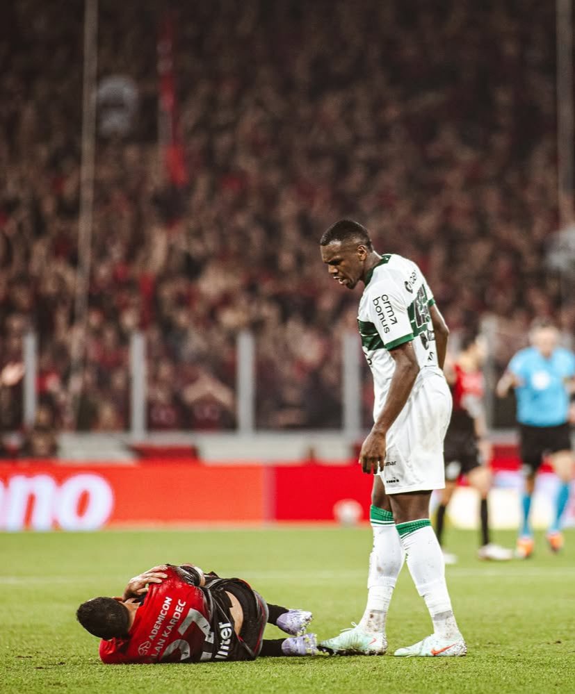 O ano de 2025 sendo representado em uma foto