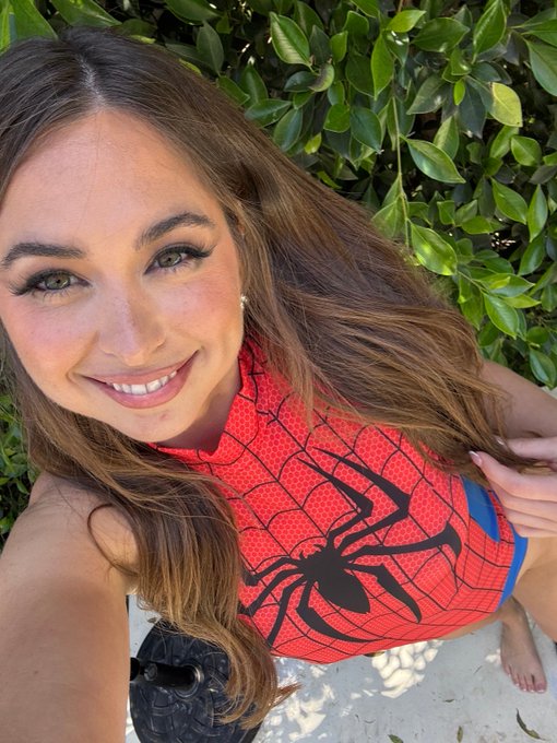 Who wants to see my Spider-tits? https://t.co/xzU5K1ywGG https://t.co/bGZBxdnMgQ<a href="/tag/spidey4"class="tags"><span>#spidey4</span></a>