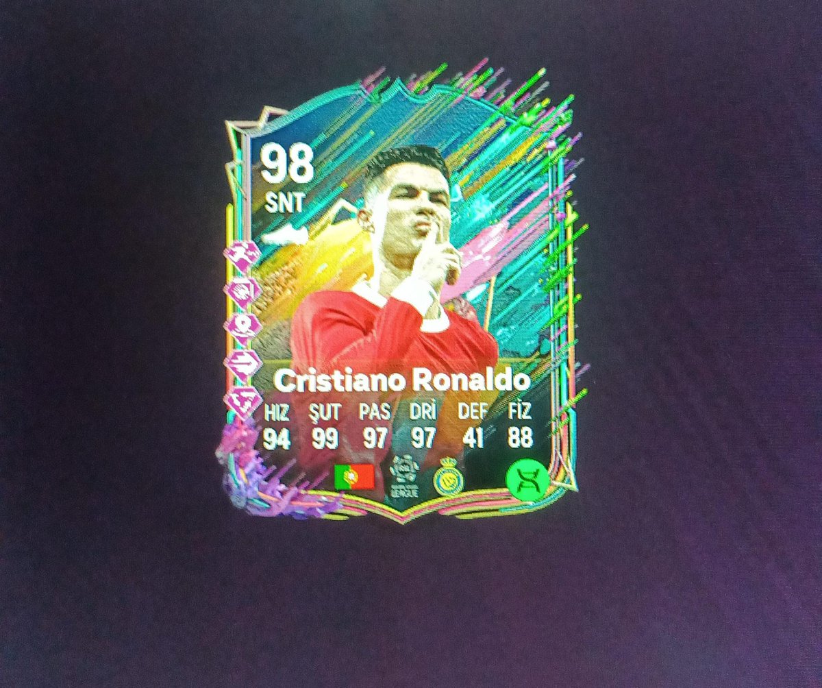 Öbür tarafta rabbin kim dediklerin de
Cristiano Ronaldo diyeceğim heralde😂
#Galatasaray #FC25 
#Cristianoronaldo