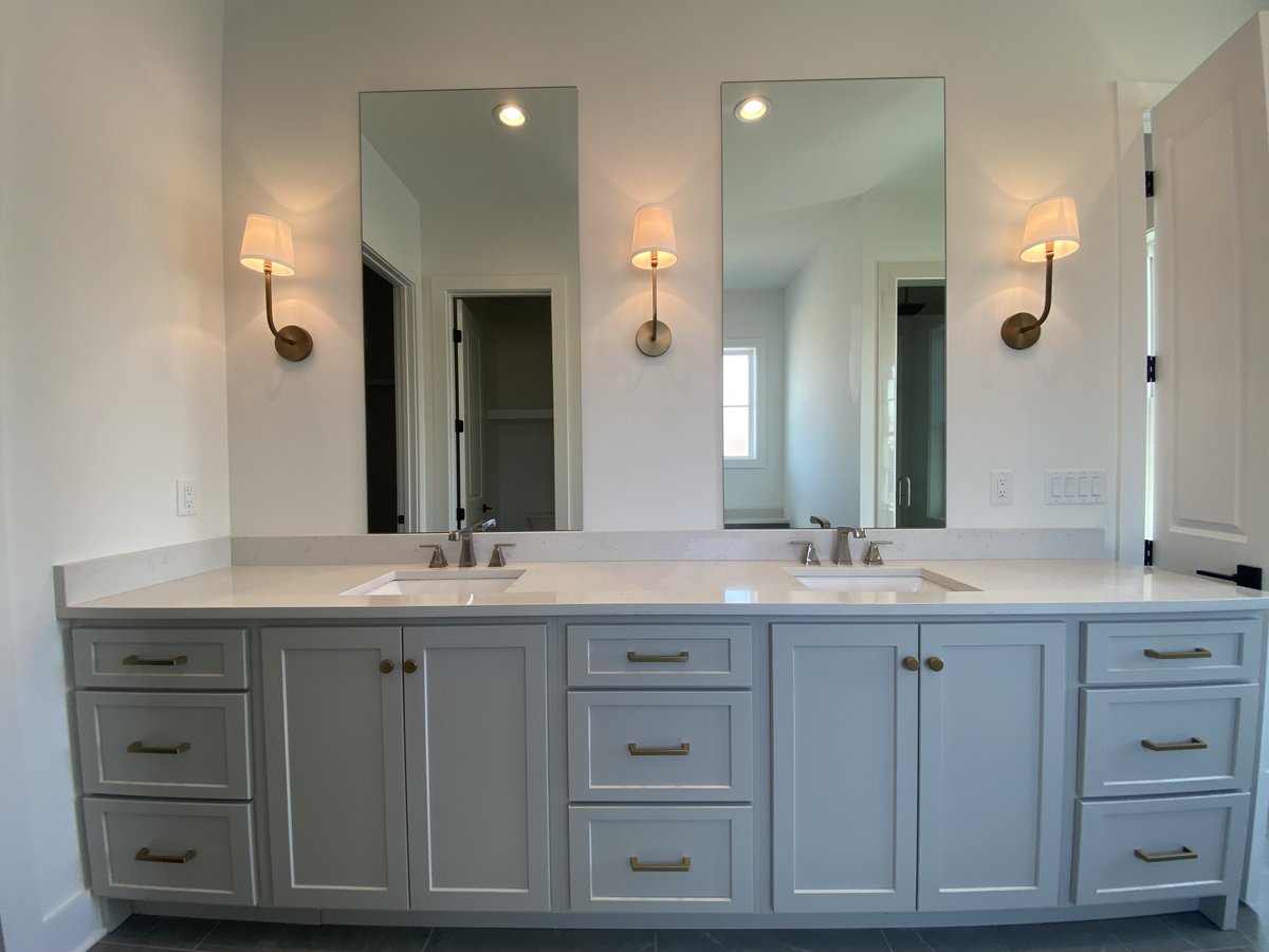 RENEW Real Estate Services tweet media