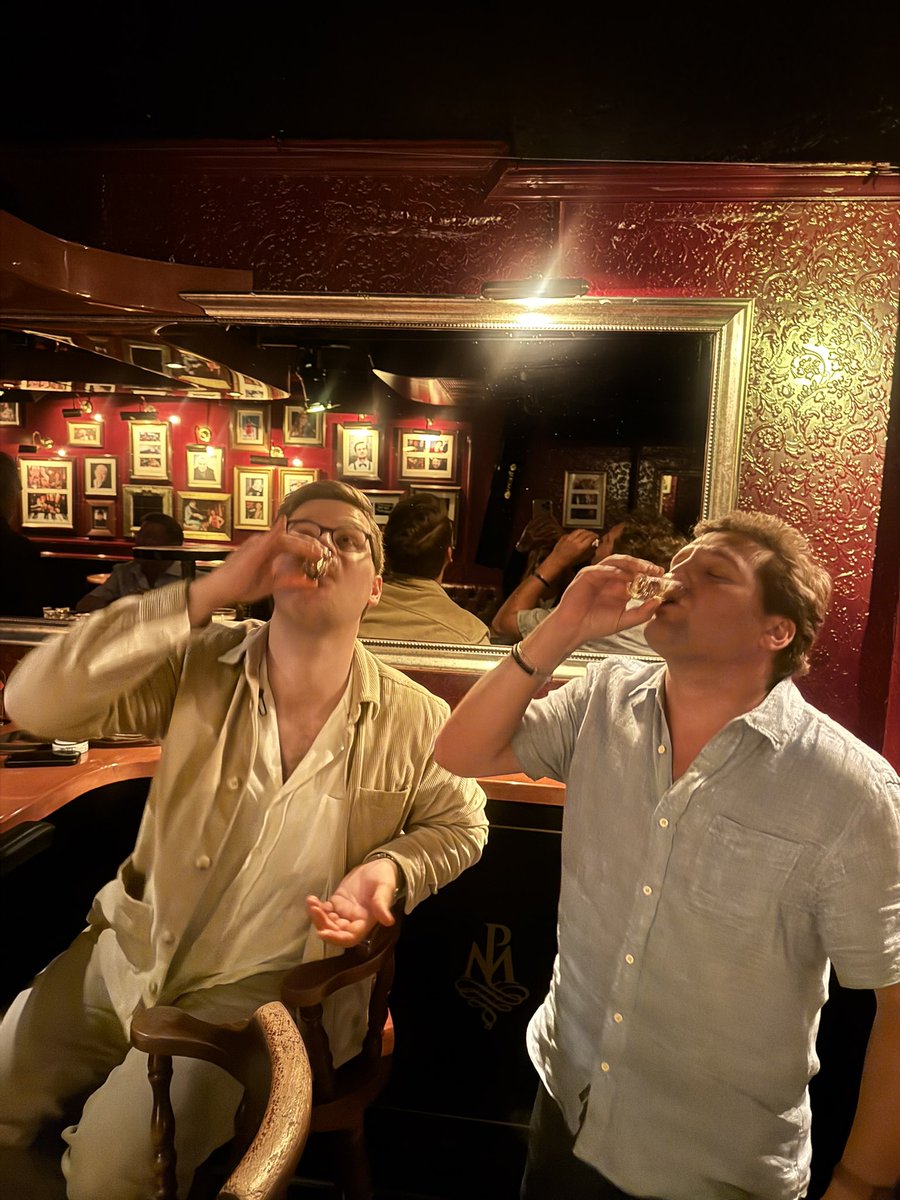 We just walked into this Piano bar and there’s less 7 people here. She asked the crowd “any celebrations?” and both my parents/some girl said “it’s his bday tomorrow!” 

some random Norwegian guy, amidst this empty bar, also turns 30 tomorrow! 

So naturally i bought him a shot!