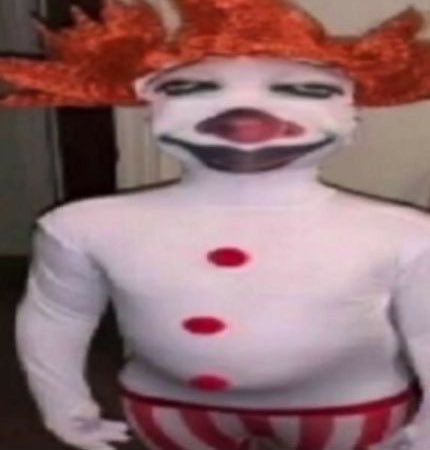 wilm4tch's tweet photo. @LukaLenzS Aí meu deus, eu não sabia dessa... E a pessoa do discord parece ser real msm, mandou link do LinkedIn , a pessoa existe e tudo aaaaaaaaa??? https://t.co/5BQkcsnRbl