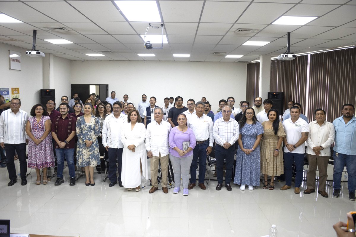 El Vocal Ejecutivo del INE Campeche, <a href="/FernandoBalmes/">Fernando Balmes Perez</a> informó que la Consulta Infantil y Juvenil 2024 en la entidad participaron 88 mil 465 niñas, niños y adolescentes, equivalentes al 36.6% de la población estatal, de 3 a 17 años de edad ejercieron su derecho a expresarse.