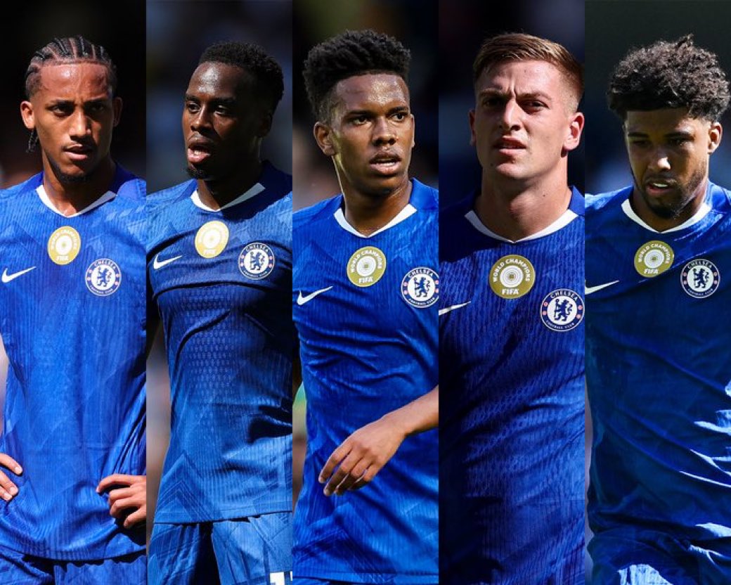 liamdelap9's tweet photo. Spot your favorite 💙 https://t.co/M5Pzg0uER0