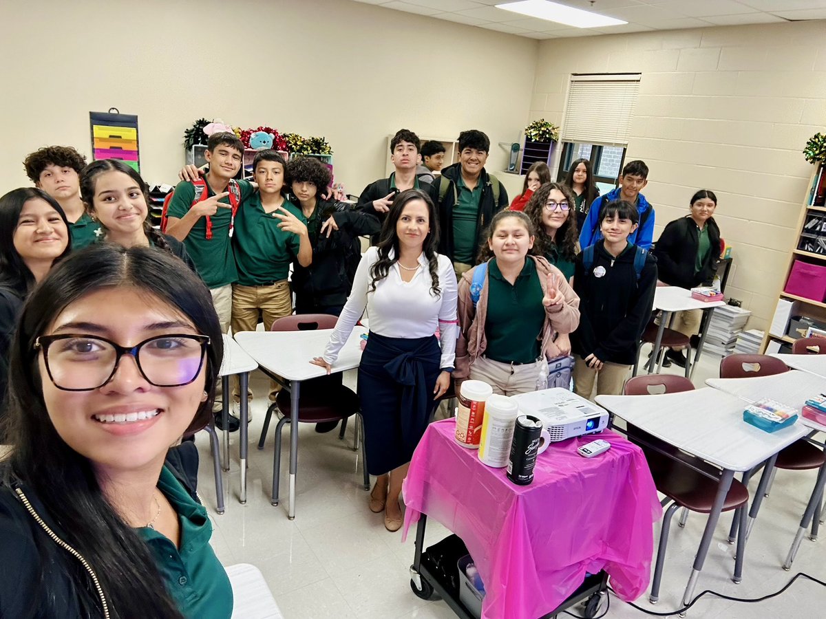 Mrs. Lal tweet media