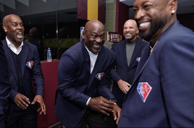 VP of Wu Tang Financial (@barbchairscott) on Twitter photo 