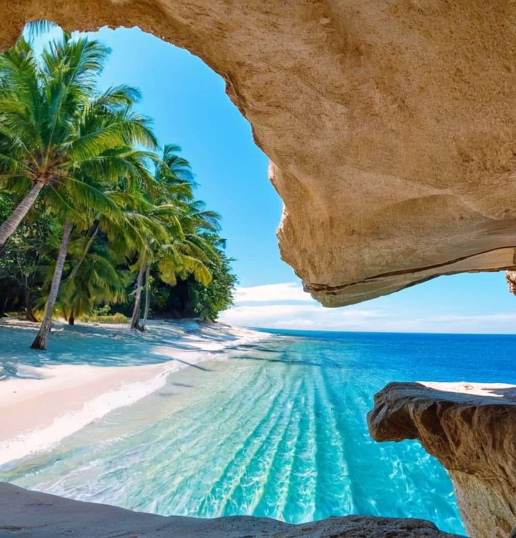 ruby_willi6061's tweet image. Wow So Beautiful Beach