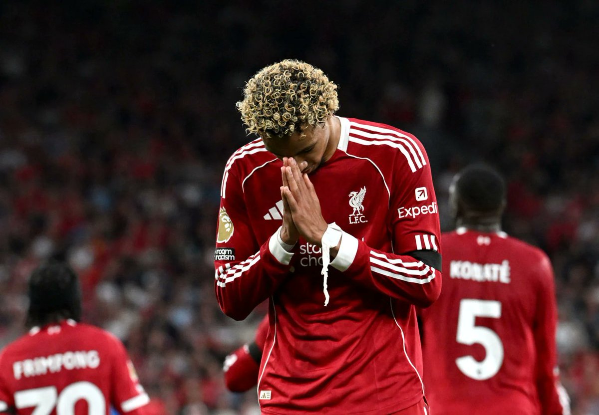 Anfield Edition | æ (@anfieldedition) on Twitter photo 🥇| <a href="/JamesPearceLFC/">James Pearce</a>: Liverpool were baffled by reports that they had hijacked Newcastle's pursuit of Hugo Ekitike.
Merseyside officials had been in contact with the striker's camp since January and Slot then held talks with him in May. Newcastle were simply late to the party. 🥇| <a href="/JamesPearceLFC/">James Pearce</a>: Liverpool were baffled by reports that they had hijacked Newcastle's pursuit of Hugo Ekitike.
Merseyside officials had been in contact with the striker's camp since January and Slot then held talks with him in May. Newcastle were simply late to the party.