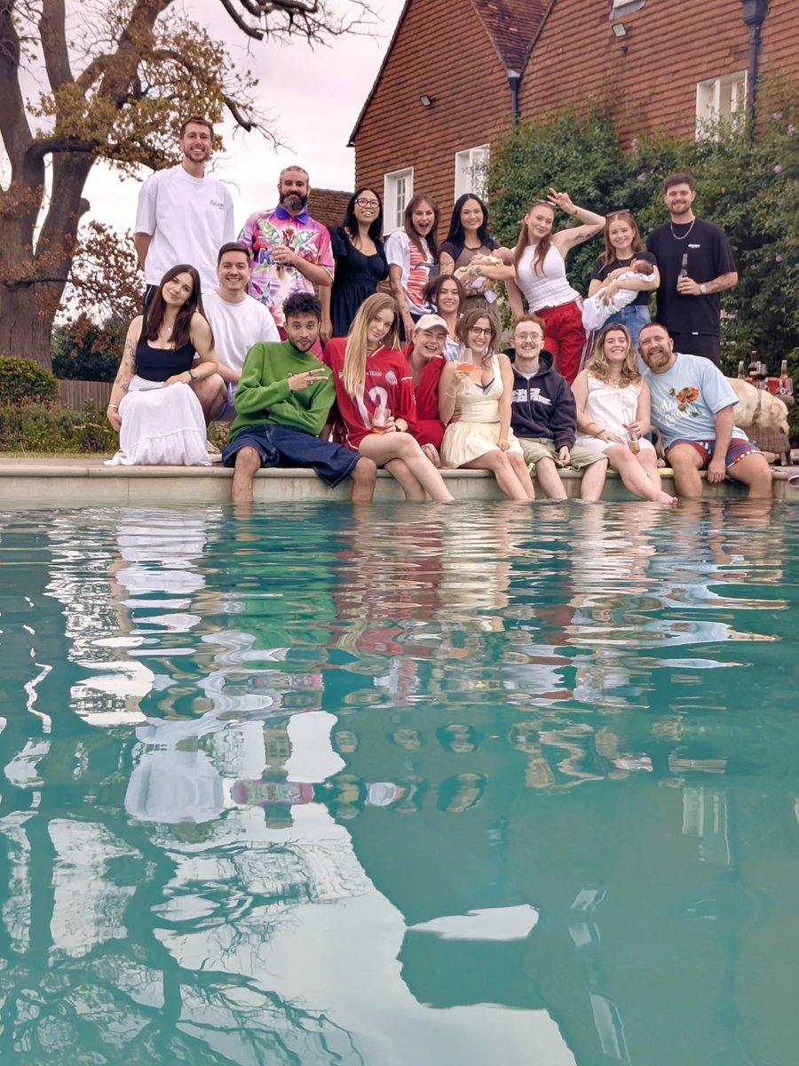 europeanbob tweet media