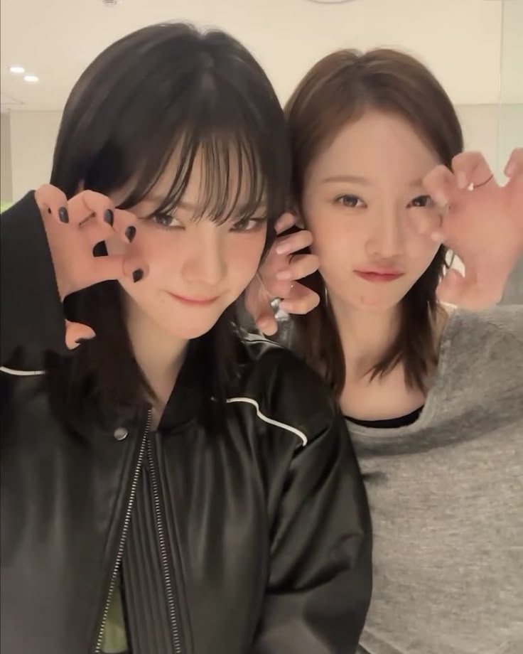 imyourbluepluto's tweet image. 