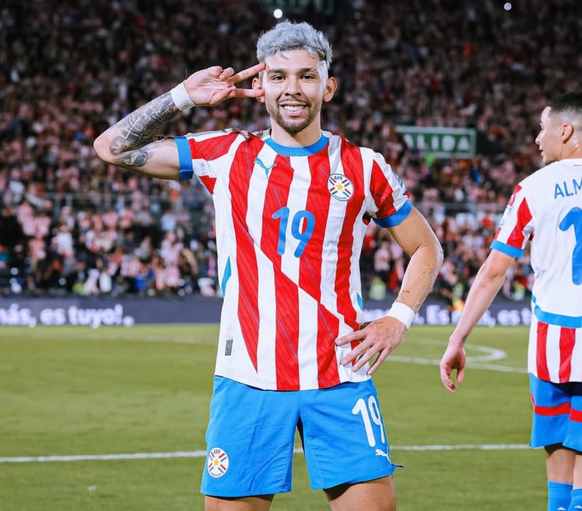 Fabrizio Romano (@fabrizioromano) on Twitter photo ๐จ๐ต Chelsea-Strasbourg closing in on agreement to sign Julio Enciso from Brighton.
Deal details being fixed but Enciso expected to join Strasbourg for season 2025/26 then Chelsea player for the future, as <a href="/TheAthleticFC/">The Athletic | Football</a> reports.
More follows. ๐ต๐พ ๐จ๐ต Chelsea-Strasbourg closing in on agreement to sign Julio Enciso from Brighton.
Deal details being fixed but Enciso expected to join Strasbourg for season 2025/26 then Chelsea player for the future, as <a href="/TheAthleticFC/">The Athletic | Football</a> reports.
More follows. ๐ต๐พ